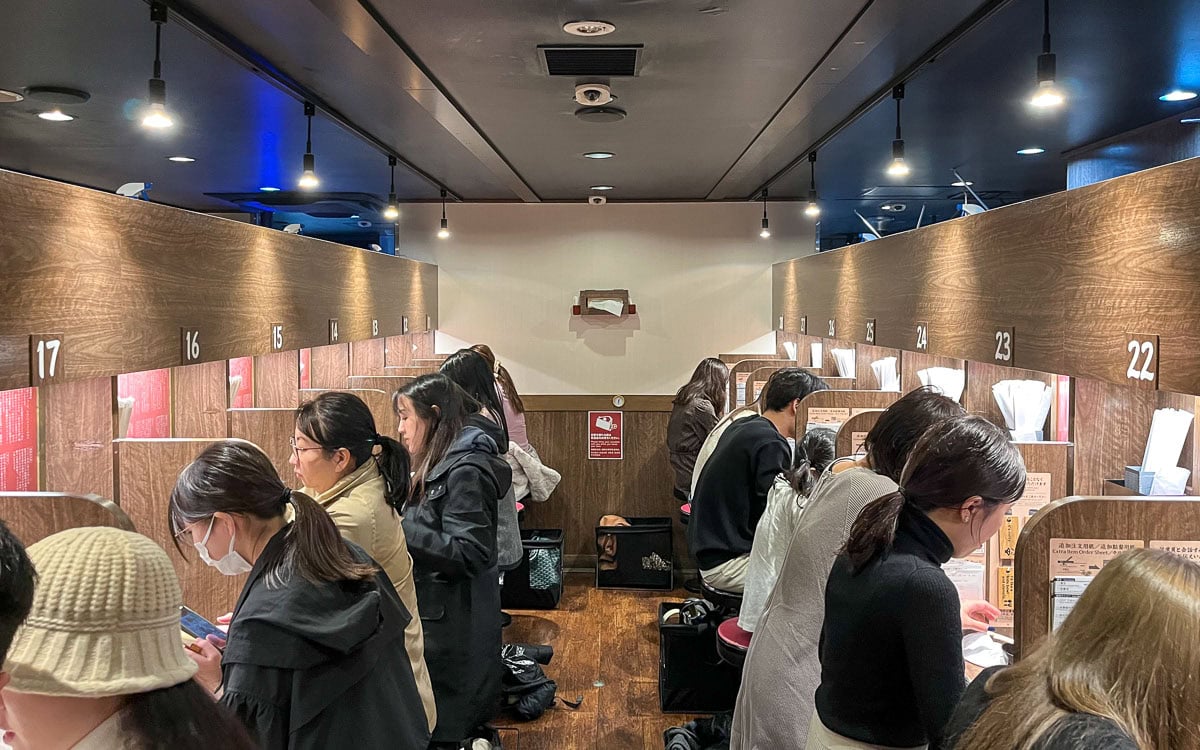 Narrow and cozy dining room, Ichiran Shinjuku Chuo Higashiguchi, Tokyo, Japan